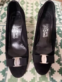 Salvatore Ferragamo 7 ヴァラリボン パンプス シューズのサムネイル