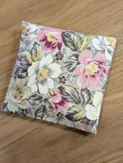 サニタリーケース