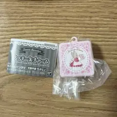 サンリオキャラクターズ クッキー缶チャーム マロンクリーム