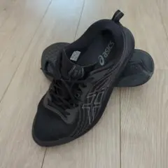 アシックス　ランニングシューズ