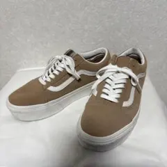 vans アダムエロぺのサムネイル