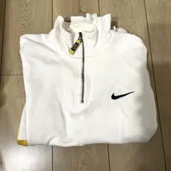 nike ハーフジップ