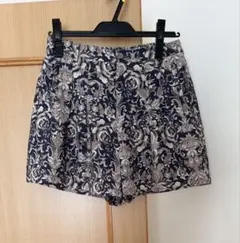 【未使用品】rouge vif la cle 花柄ショートパンツ