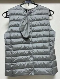 ユニクロ　ウルトラライトダウンベスト　Mサイズ