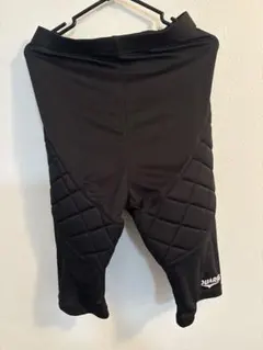 DUARIG ブラック ハーフパンツ ゴールキーパーパンツ　ガード付きのサムネイル
