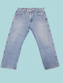 Item thumbnail for item e9f9ec5c-2f39-4d79-92fc-4133761f639b