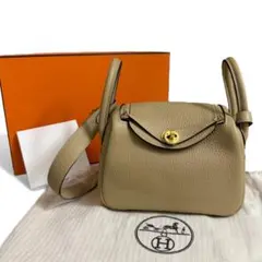 Item thumbnail for item 0fd5f0cb-73e4-4122-9e5d-5d9a4cc2bf0a