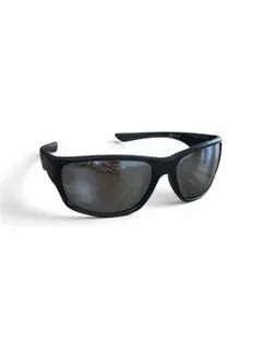 [新品❣️]REAVEEスポーツサングラス ブラック 紫外線防止 アウトドア 軽量