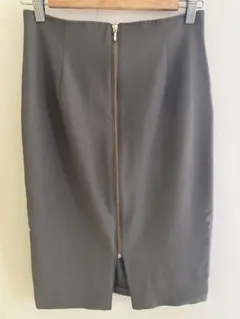 TRUDEA ジップ タイトスカート カーキのサムネイル