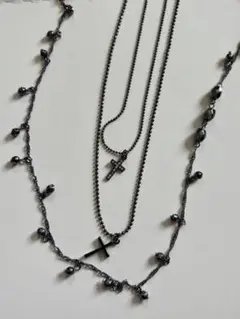 ブラッククロスモチーフネックレス