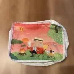 トリス　トラベルポーチ　ポーチ