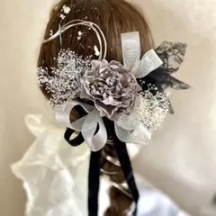 黒のベルベットリボンとブルーグレイの芍薬と髪飾り　卒業式　袴　銀箔　水引付き