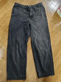 ダークグレー ワイドレッグデニム