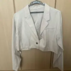 アイボリー クロップドジャケット 長袖