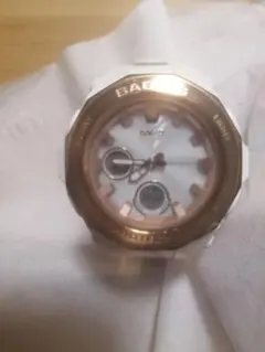 CASIO BABY-G ホワイト/ゴールド