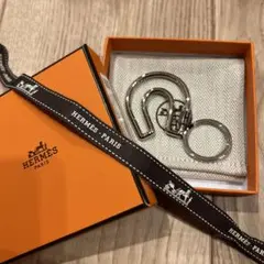専用✴︎HERMES カラビナ キーホルダー キーチェーン きーリング 楽天市場】エルメス/Ag925 ヴィンテージ Hロゴ カラビナ