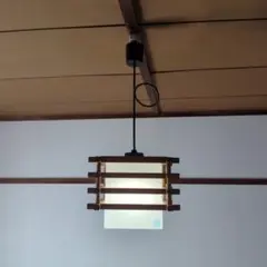 【昭和レトロ】ナショナル 和風照明 木枠 松模様 ペンダントライト LED電球付