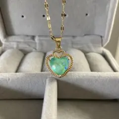 ハート型青緑ストーンネックレス　新品