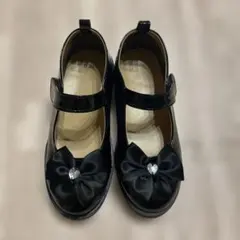 【美品】1度短時間着用　サイズ18センチ　フォーマルシューズ　エナメル