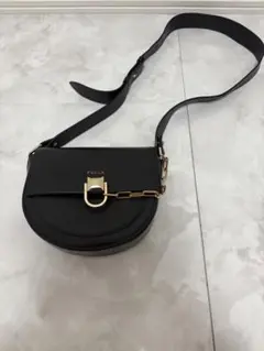 【FURLA】ブラック チェーン ショルダーバッグ