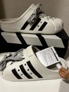新品　アディレッタ クロッグ ADILETTE CLOGS 26.5 サンダルのサムネイル