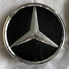 ベンツW213 W238 W217 等 グリルエンブレム A0008880000 - メルカリ