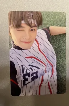 Item thumbnail for item 7551eaad-6e29-4529-80e6-8062934b0ad6