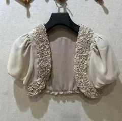 フリル付きショール Mサイズ クリーム色 パーティー ボレロ