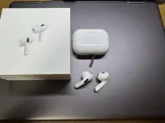 最新モデル Apple AirPods Pro3 本体 ユニコーン刻印入り - メルカリ