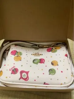 Item thumbnail for item 5e42487a-82da-4367-9c23-ba5c93b81103