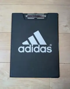 Item thumbnail for item 06cfe53a-21bd-408f-8075-23c934d5675c