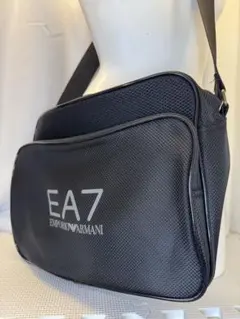 EA7 EMPORIO ARMANI ショルダーバッグ ブラックのサムネイル