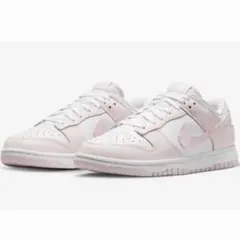 Nikeウィメンズ ダンク LOW 