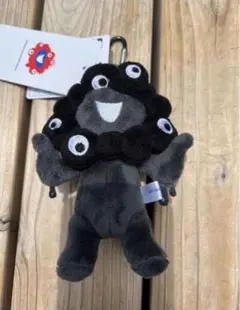 大阪関西万博 黒ミャクミャク　カラビナ付き　マスコット　ブラック　立ち