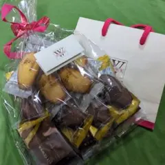 Item thumbnail for item d032d12b-c4a5-4388-9775-4c9863d4d097