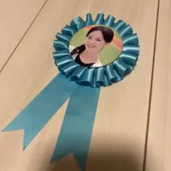 NiziU リオ ロゼット缶バッチ 缶バッジ②