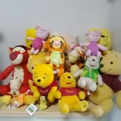 くまのプーさんぬいぐるみ　まとめ売り27点パペット ストア多数レトロアミューズ くまのプーさんぬいぐるみ まとめ売り27点パペット ストア多数