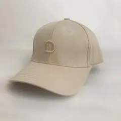 【訳アリ】D刺繍ロゴベースボールキャップ 帽子／ベージュ☆新品未使用☆