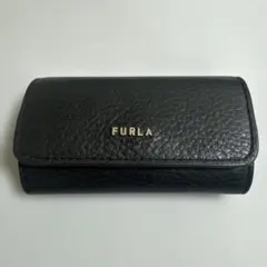 FURLA ブラックレザー キーケース