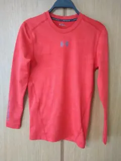 UNDER ARMOUR coldgear MD RED