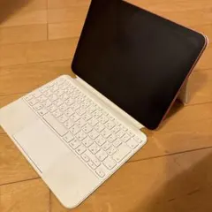 Magic Keyboard Folio(写真のiPadは含みません)