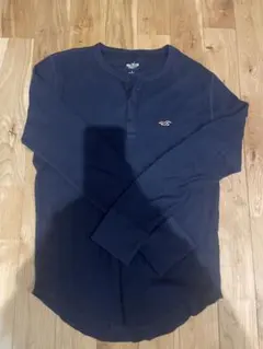 ホリスター 長袖カットソー