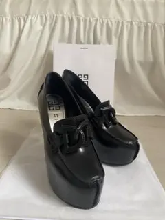 Givenchy ブラック ハイヒール ローファーのサムネイル