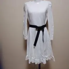 エムズグレイシー　アイボリー 長袖 ひざ丈ワンピース