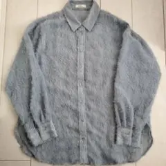 【美品】アースミュージック&エコロジー　ふわふわジャガードシャツ　ライトブルー