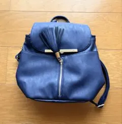 CLOSSHI ネイビー 合成皮革 リュック　レディース　ショルダーバッグのサムネイル