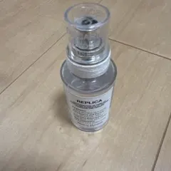 Maison Margiela REPLICA Lazy Sundayのサムネイル