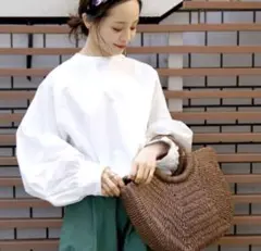 完売　かわいい　COCA コカ　ボリュームスリーブ　ブラウス　バルーン　ホワイト