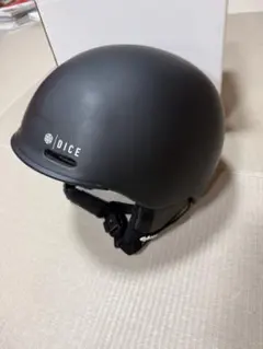 DICE（ダイス）D6 ヘルメット LXLサイズ