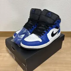 NIKE AIR JORDAN 1 MID スニーカー